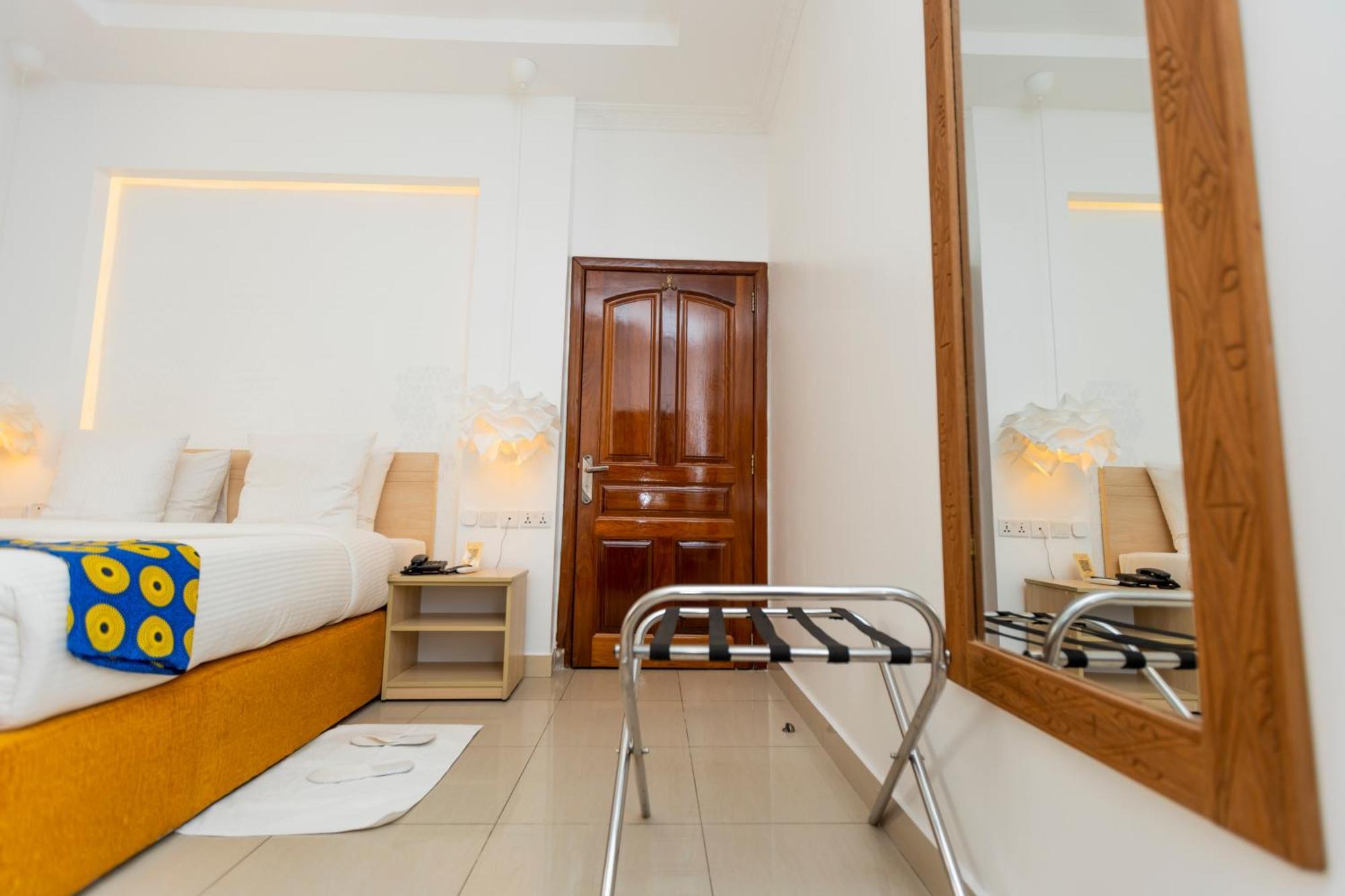 Amata N'Ubuki Boutique Hotel Ltd คิกาลี ภายนอก รูปภาพ