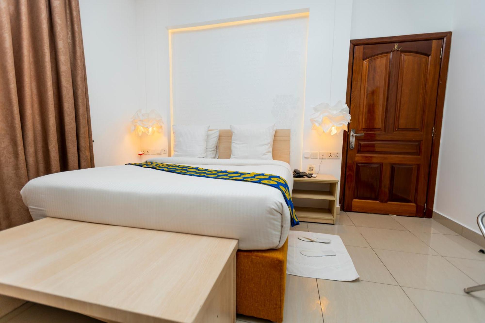 Amata N'Ubuki Boutique Hotel Ltd คิกาลี ภายนอก รูปภาพ