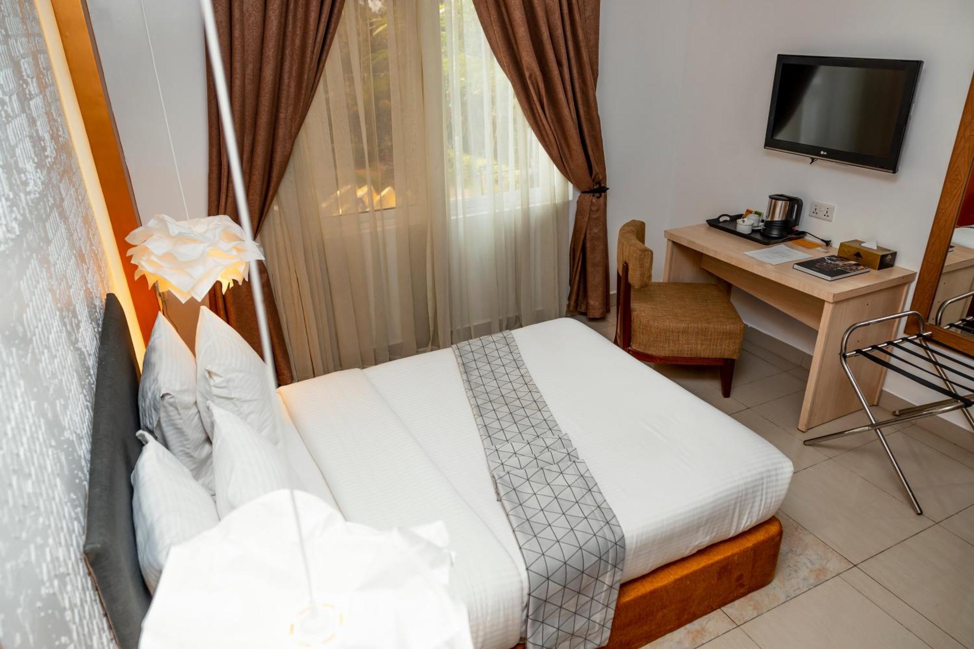 Amata N'Ubuki Boutique Hotel Ltd คิกาลี ภายนอก รูปภาพ
