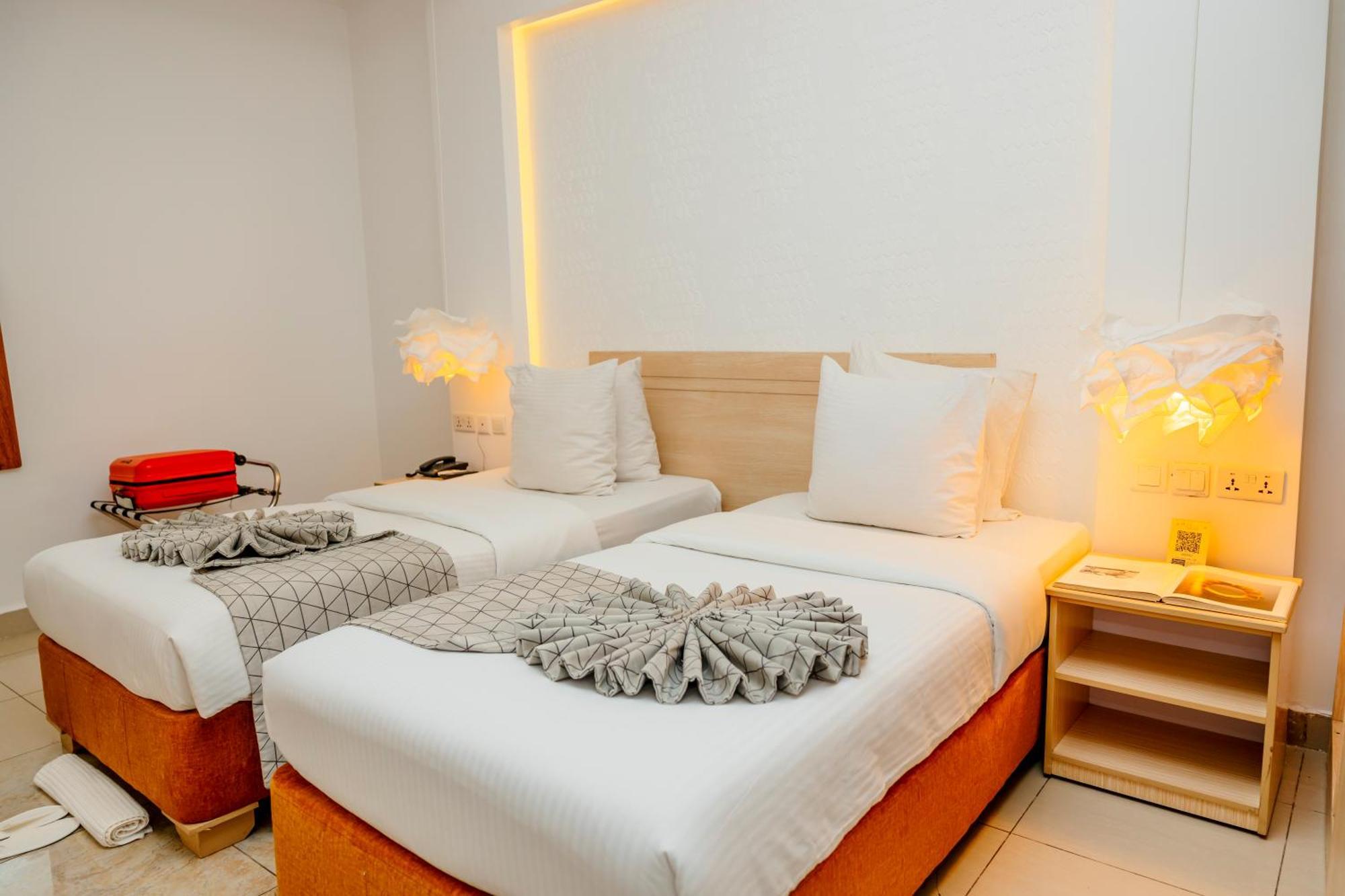 Amata N'Ubuki Boutique Hotel Ltd คิกาลี ภายนอก รูปภาพ