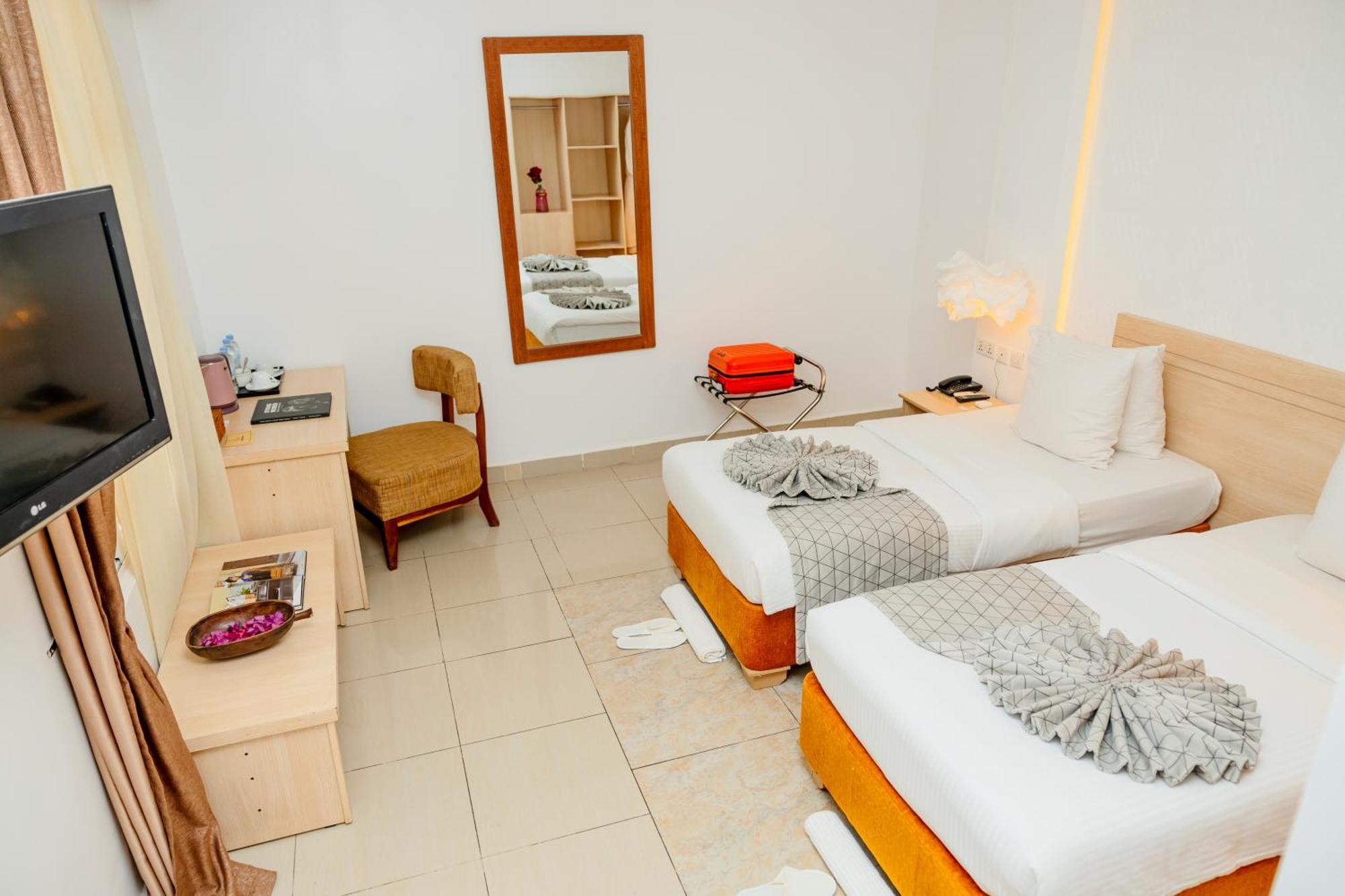 Amata N'Ubuki Boutique Hotel Ltd คิกาลี ภายนอก รูปภาพ